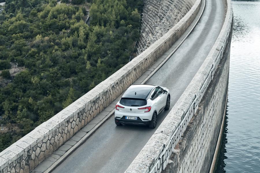  Renault Captur Initiale Paris 2019 года  (WW) (фото 36 из 42)